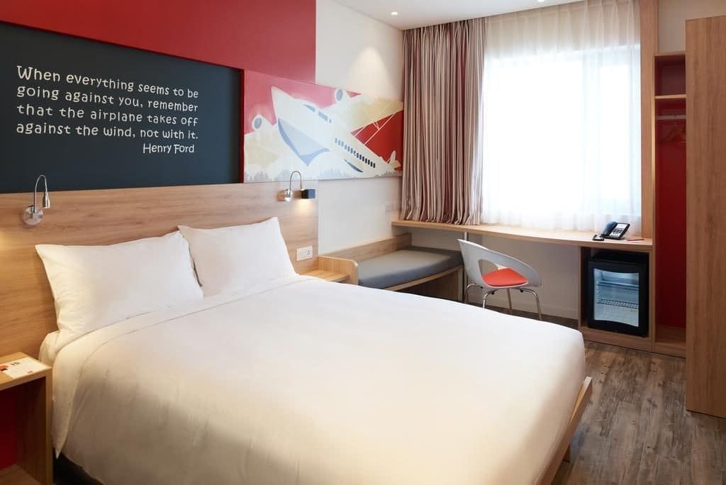 Ibis Sân Bay Sài Gòn