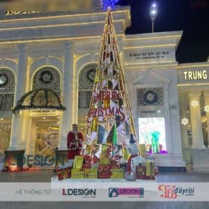 Cây Thông Noel Khổ Lớn