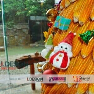 Thi Công Cây Thông Noel Khổ Lớn - L Design