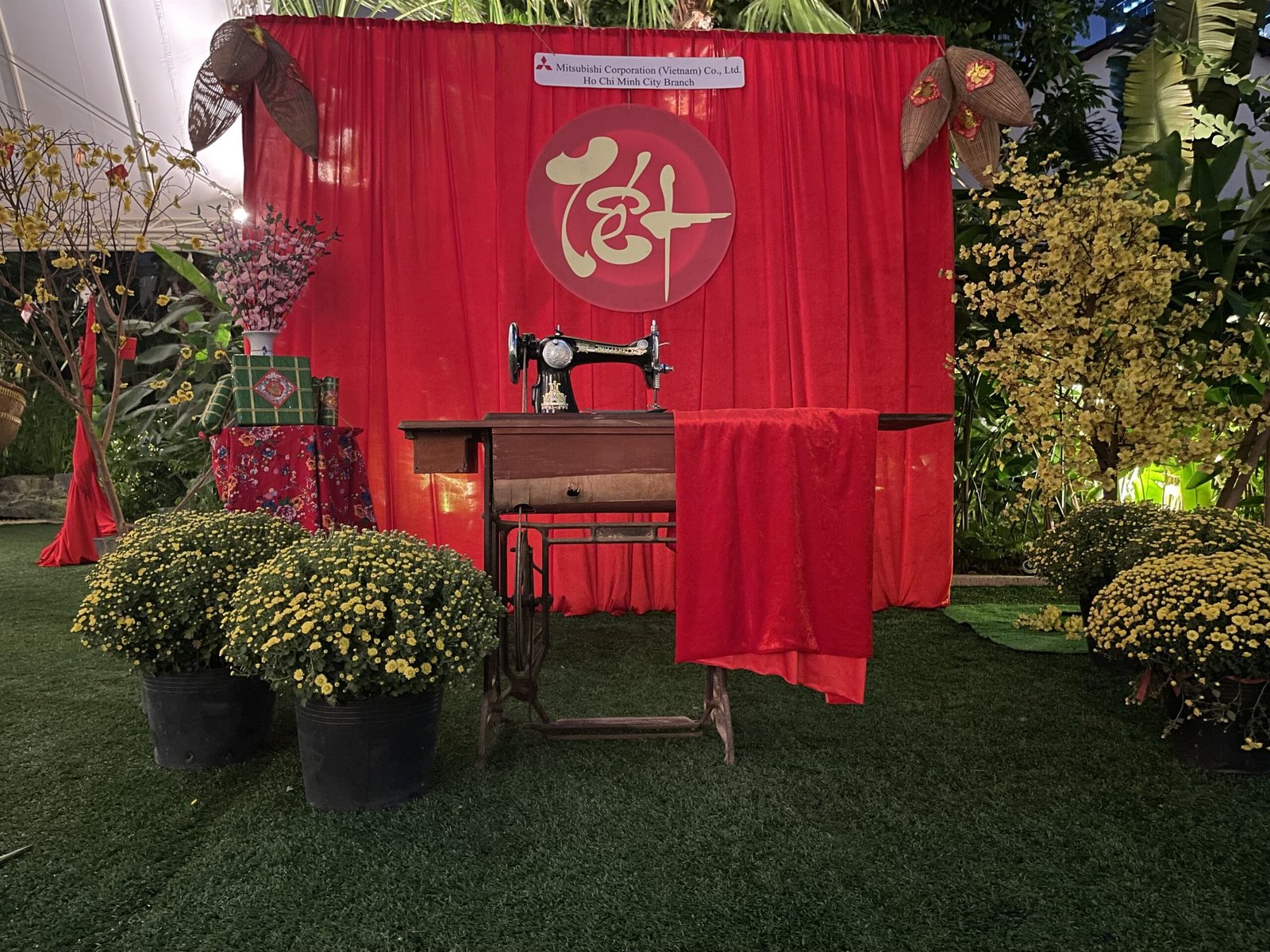 Thiết Kế & Trang Trí Tiểu Cảnh Tết 2026 Theo Yêu Cầu