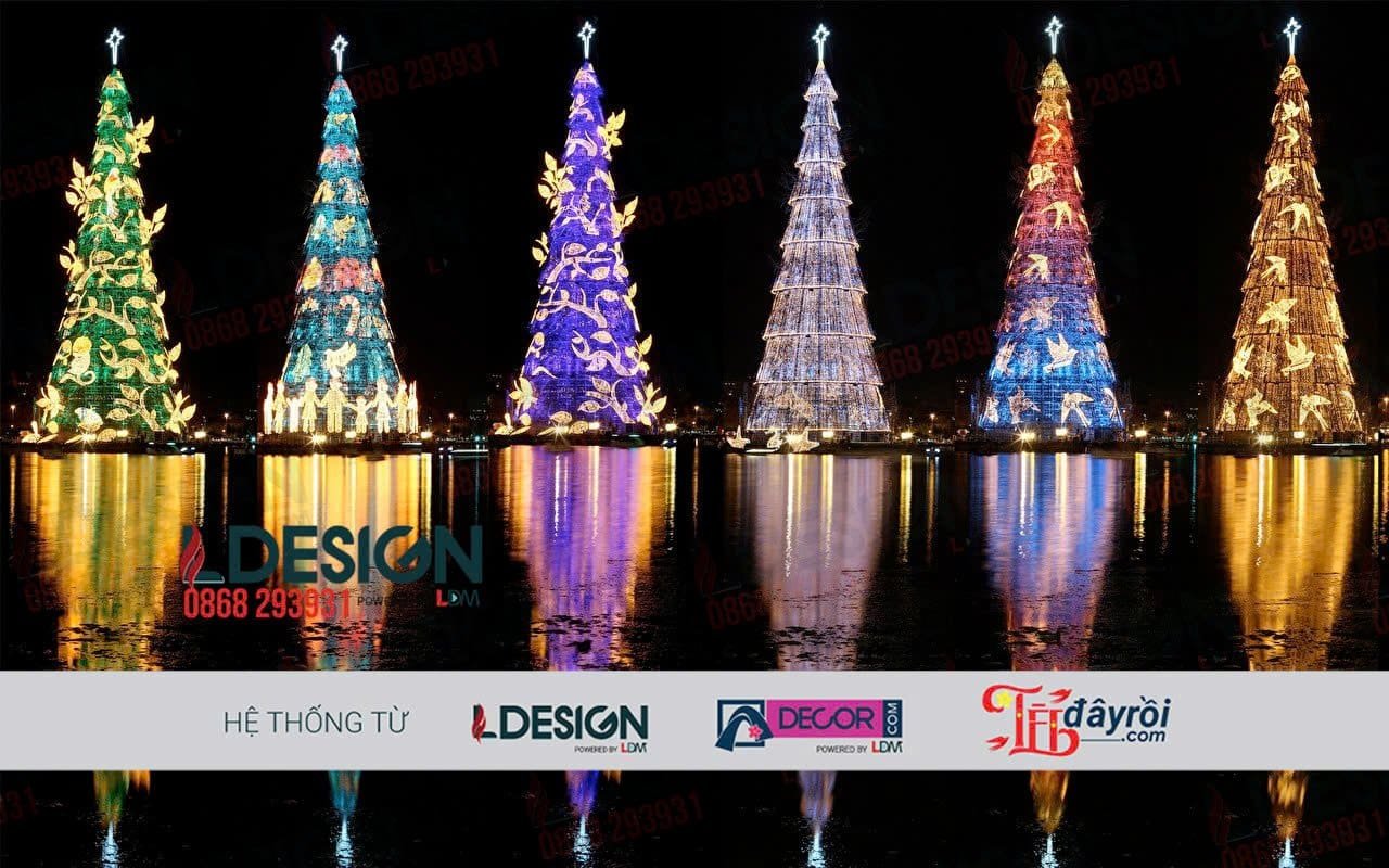 Hình ảnh tuyệt đẹp cây thông khổng lồ về đêm